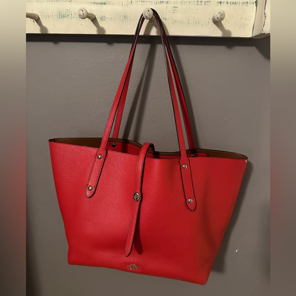 Coach Market tote